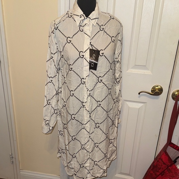 no brand Dresses & Skirts - Long Sleeve blouse with Black Logo Design